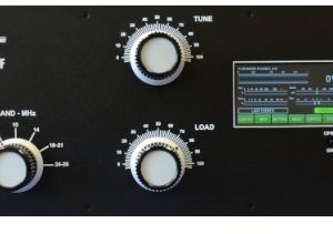 OM2501HF OMPOWERリニアアンプ