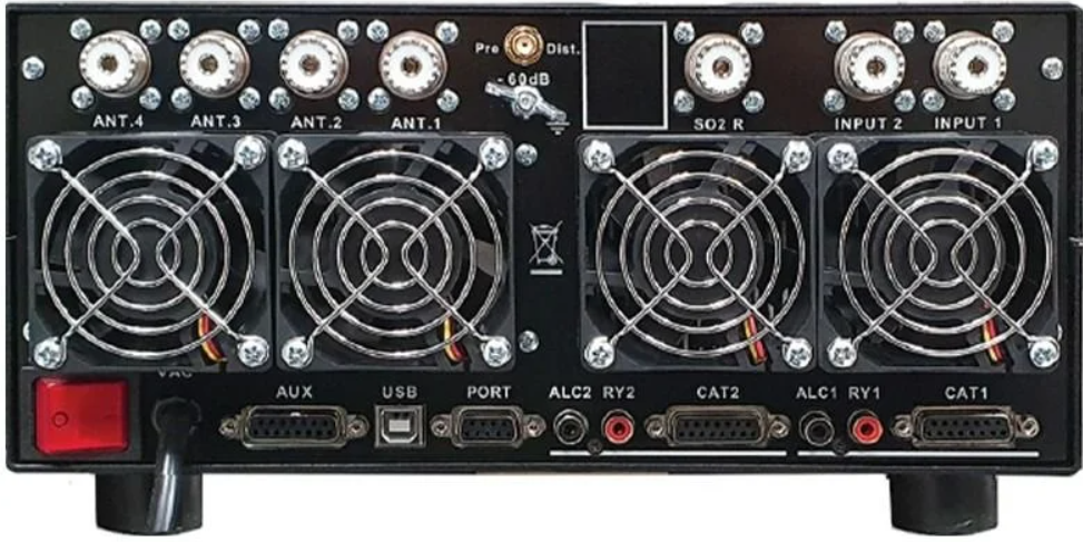 新発表 SPE expert 1.0K-FA TAURUS 1kW FT8 リニアアンプ ATU付 税込送料込 2026年9月発売開始 予約受付中 - 画像 (2)
